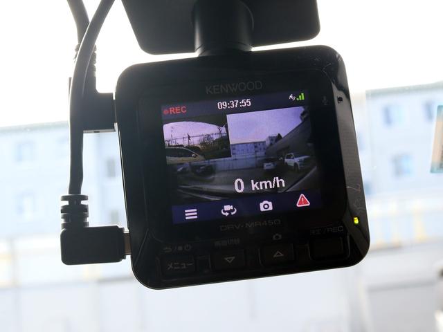 レガシィアウトバック リミテッド　ナビＴＶ　黒革　パワーバックドア　リアフォグ　アイサイト　４席シートヒーター　ドライブレコーダー　プッシュスタート　ＬＥＤヘッドライト　バックカメラ　パドルシフト　本州仕入れ　ＡＷＤ　レーダークルーズ（12枚目）