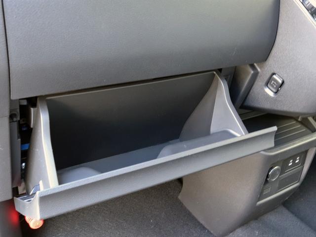 デリカミニ Ｔ　プレミアム　届出済未使用車　寒冷地プラスＰＫＧ　９インチディスプレイＯＤ　全周囲カメラ　ｅアシスト　マイパイロット　２トーンカラー　７インチ液晶メーター　両側パワスラ　シートヒーター　リアサーキュレーター　フォグ（50枚目）