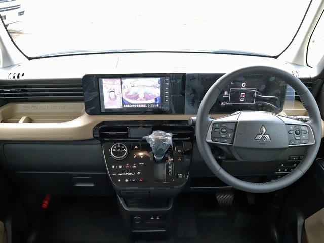 デリカミニ Ｔ　プレミアム　届出済未使用車　寒冷地プラスＰＫＧ　９インチディスプレイＯＤ　全周囲カメラ　ｅアシスト　マイパイロット　２トーンカラー　７インチ液晶メーター　両側パワスラ　シートヒーター　リアサーキュレーター　フォグ（3枚目）