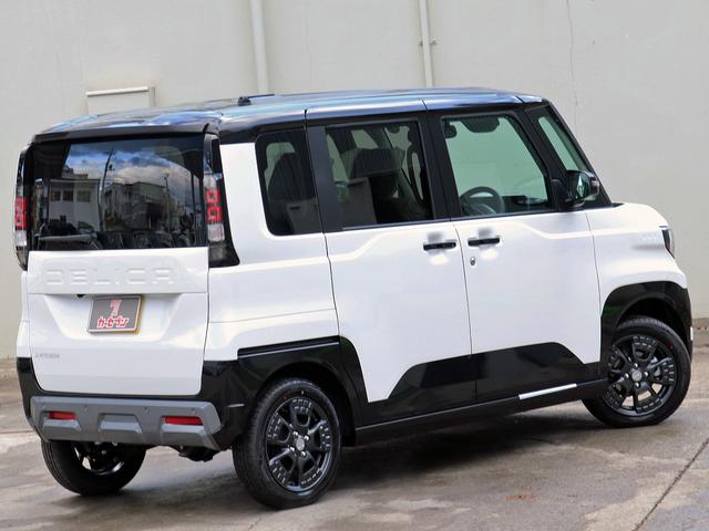 デリカミニ Ｔ　プレミアム　届出済未使用車　寒冷地プラスＰＫＧ　９インチディスプレイＯＤ　全周囲カメラ　ｅアシスト　マイパイロット　２トーンカラー　７インチ液晶メーター　両側パワスラ　シートヒーター　リアサーキュレーター　フォグ（23枚目）
