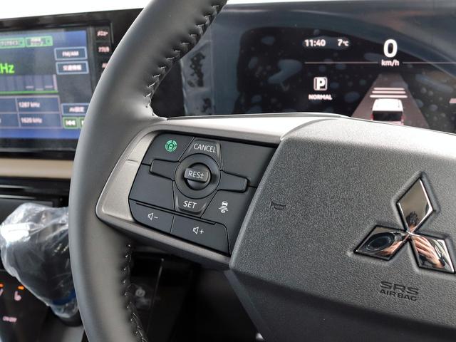 デリカミニ Ｔ　プレミアム　届出済未使用車　寒冷地プラスＰＫＧ　９インチディスプレイＯＤ　全周囲カメラ　ルーフレール　ｅアシスト　マイパイロット　２トーンカラー　液晶メーター　両側パワスラ　シートヒーター　リアサーキュレーター（10枚目）