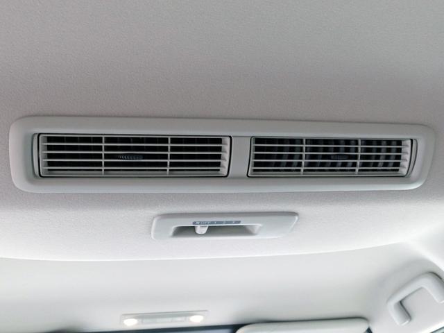 デリカミニ Ｔ　プレミアム　届出済未使用車　寒冷地プラスＰＫＧ　９インチディスプレイＯＤ　全周囲カメラ　ルーフレール　ｅアシスト　マイパイロット　２トーンカラー　液晶メーター　両側パワスラ　シートヒーター　リアサーキュレーター（13枚目）