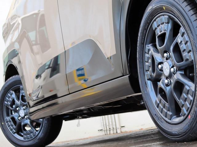 デリカミニ Ｔ　プレミアム　届出済未使用車　寒冷地プラスＰＫＧ　９インチディスプレイＯＤ　全周囲カメラ　ルーフレール　ｅアシスト　マイパイロット　２トーンカラー　液晶メーター　両側パワスラ　シートヒーター　リアサーキュレーター（20枚目）