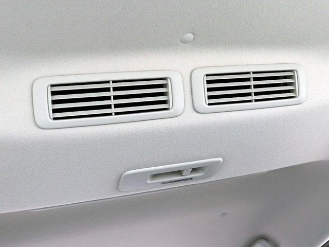 デリカミニ Ｔ　プレミアム　届出済未使用車　寒冷地プラスＰＫＧ　９インチディスプレイＯＤ　全周囲カメラ　ルーフレール　ｅアシスト　マイパイロット　２トーンカラー　液晶メーター　両側パワスラ　シートヒーター　リアサーキュレーター（51枚目）