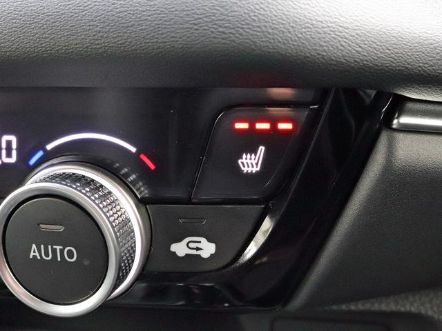 ヴェゼル ｅ：ＨＥＶ　Ｚ　ホンダセンシング　ホンダコネクト９インチナビＴＶ　全周囲カメラ　シート／ステアヒーター　ワイヤレス充電　ＥＴＣ２．０　ドラレコ　パワーバックドア　ハーフレザ　シーケンシャル　ＬＥＤフォグ　パドルシフト（8枚目）