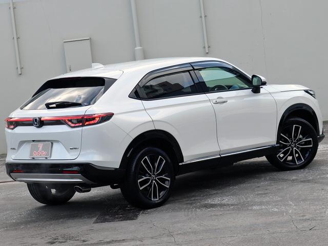 ヴェゼル ｅ：ＨＥＶ　Ｚ　ホンダセンシング　ホンダコネクト９インチナビＴＶ　全周囲カメラ　シート／ステアヒーター　ワイヤレス充電　ＥＴＣ２．０　ドラレコ　パワーバックドア　ハーフレザ　シーケンシャル　ＬＥＤフォグ　パドルシフト（24枚目）