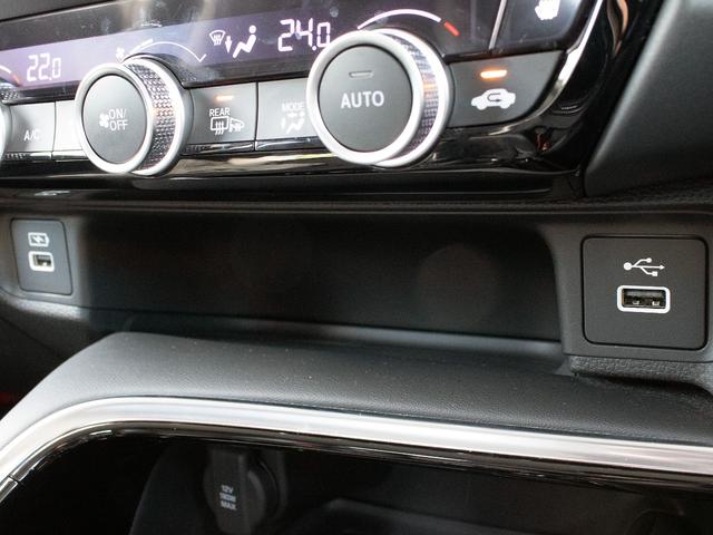 ヴェゼル e:HEV Z ホンダセンシング ホンダコネクトディスプレイ ナビTV 全周囲カメラ ステア/シートヒーター パワーバックドア ハーフレザー ETC2.0 ワイヤレス充電 BSM LEDヘッドランプ/フォグ 本州仕入(38枚目)