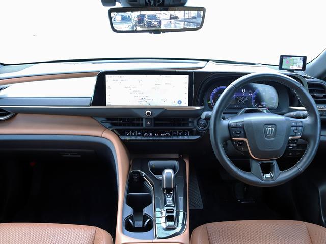 クラウンスポーツ Z 寒冷地 モデリスタ パノラマルーフ 12.3インチナビTV プレミアムサウンド 全周囲カメラ ワイヤレス充電 革シート ステア/シートヒーター ETC ドラレコ トヨタチームメイト BSM 本州仕入れ(3枚目)