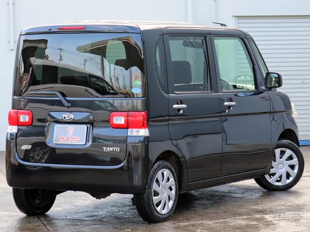 タント Ｘ　４ＷＤ　パワースライドドア　ＣＶＴ　オートエアコン　キーフリーシステム　イモビライザー　ツートーンインパネ　ウレタン製ステアリング　ＡＢＳ　アイドリングストップ　プライバシーガラス　ファブリックシート（15枚目）