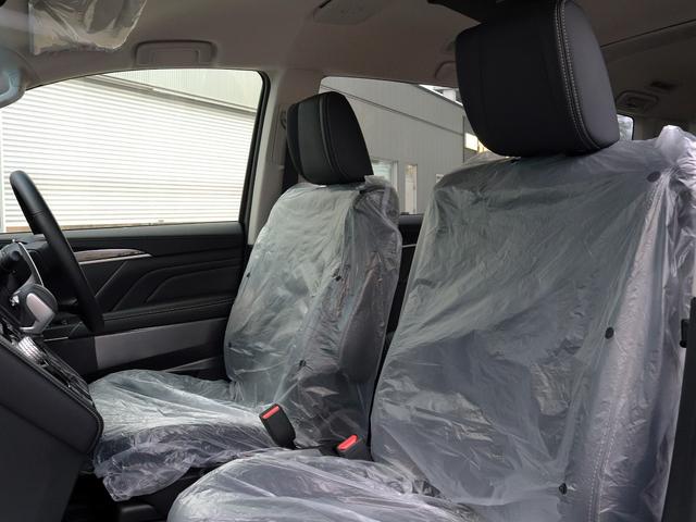 デリカＤ：５ シャモニー　登録済未使用車　１２．８インチフリップダウン　１１型ナビＴＶ　全周囲カメラ　電動サイドステップ　両側パワスラ　パワーバックドア　パワーシート　Ａストップ　１００Ｖ電源　ＢＳＭ　リアヒーター／クーラー（38枚目）