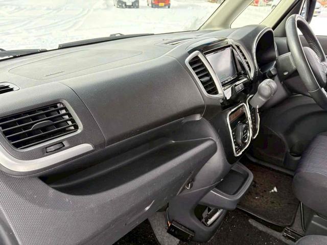 ソリオバンディット ＤＪＥ　４ＷＤ　ドライブレコーダー　ナビ　ＴＶ　オートクルーズコントロール　衝突被害軽減システム　両側電動スライドドア　ＨＩＤ　スマートキー　アイドリングストップ　電動格納ミラー　シートヒーター　ＣＶＴ（29枚目）