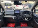 運転者にとっては日々使用することとなる運転席です。運転席が快適だと運転に集中することができますね。
