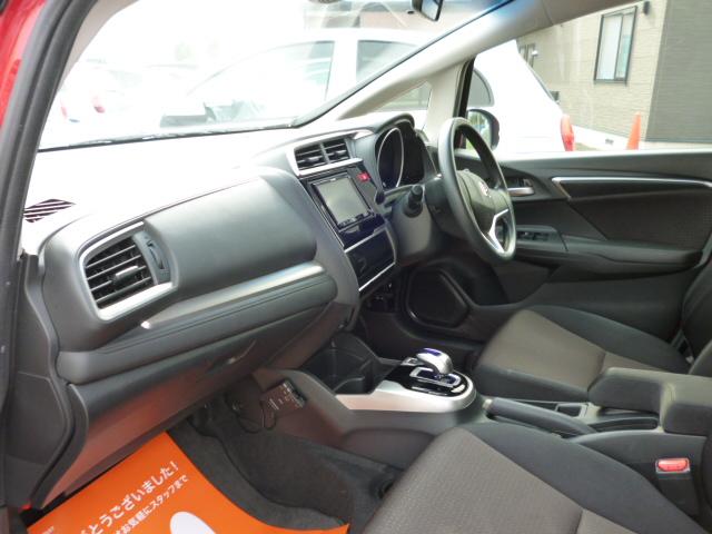Fパッケージ4WD レンタアップ ナビ TV CTBA(16枚目)
