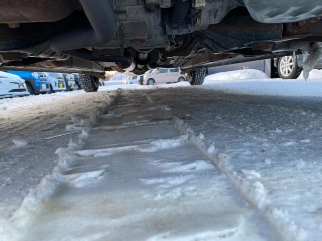 タント L 4WD 検令和9年5月16日 スタッドレス装着 Tチェーン キーレス(21枚目)