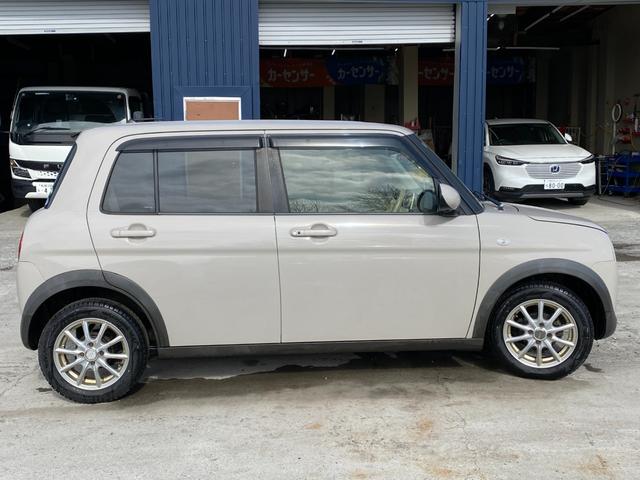 アルトラパン Ｓ　４ＷＤ　検令和９年７月１５日　スタッドレス装着　フルセグＴＶ　全方位カメラ　エンジンスターター　Ｂｌｕｅｔｏｏｔｈ　ＥＴＣ　シートヒーター　横滑り防止装置　衝突軽減　プッシュスタート（14枚目）