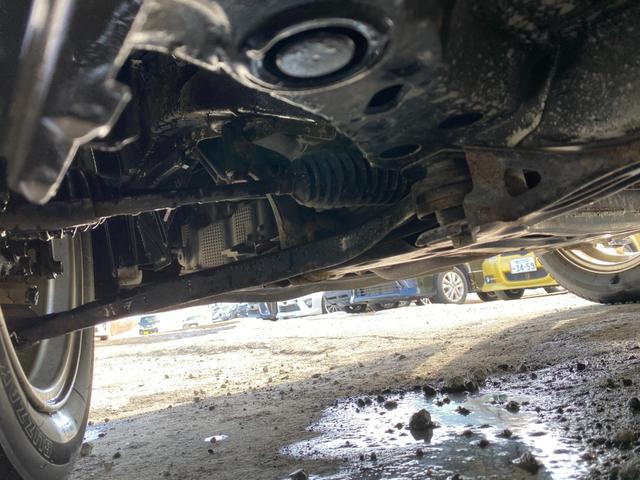 アルトラパン Ｓ　４ＷＤ　検令和９年７月１５日　スタッドレス装着　フルセグＴＶ　全方位カメラ　エンジンスターター　Ｂｌｕｅｔｏｏｔｈ　ＥＴＣ　シートヒーター　横滑り防止装置　衝突軽減　プッシュスタート（24枚目）