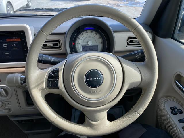 アルトラパン Ｓ　４ＷＤ　検令和９年７月１５日　スタッドレス装着　フルセグＴＶ　全方位カメラ　エンジンスターター　Ｂｌｕｅｔｏｏｔｈ　ＥＴＣ　シートヒーター　横滑り防止装置　衝突軽減　プッシュスタート（36枚目）