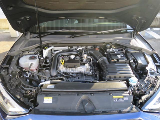 �n���I����i�I�Ŕ������f�U�C���̂`�������Ԃ��v���������\���Ă��������B