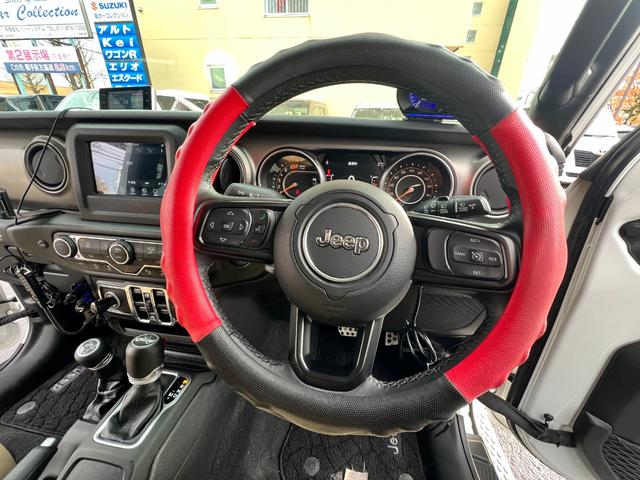 ジープ・ラングラーアンリミテッド スポーツ(18枚目)