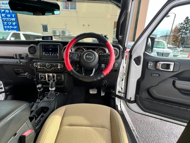 ジープ・ラングラーアンリミテッド スポーツ(25枚目)