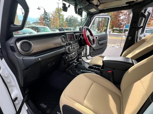 ジープ・ラングラーアンリミテッド スポーツ(29枚目)