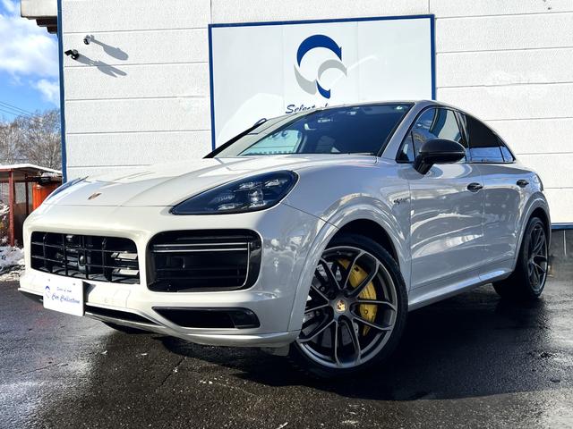 カイエンクーペ カイエンターボS E‐ハイブリッド クーペ(5枚目)