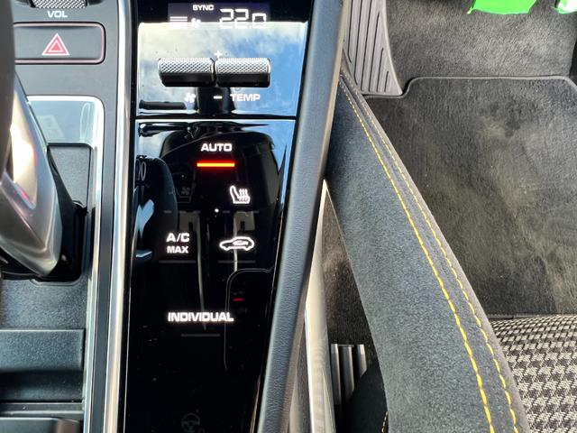 カイエンクーペ カイエンターボS E‐ハイブリッド クーペ(34枚目)