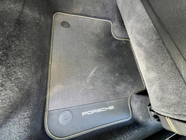 カイエンクーペ カイエンターボS E‐ハイブリッド クーペ(46枚目)