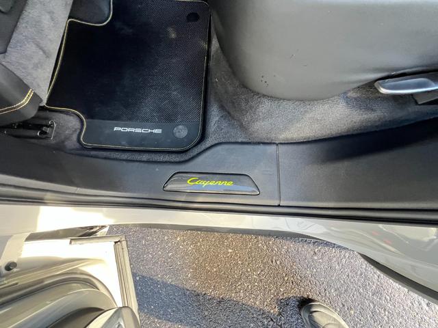 カイエンクーペ カイエンターボS E‐ハイブリッド クーペ(54枚目)