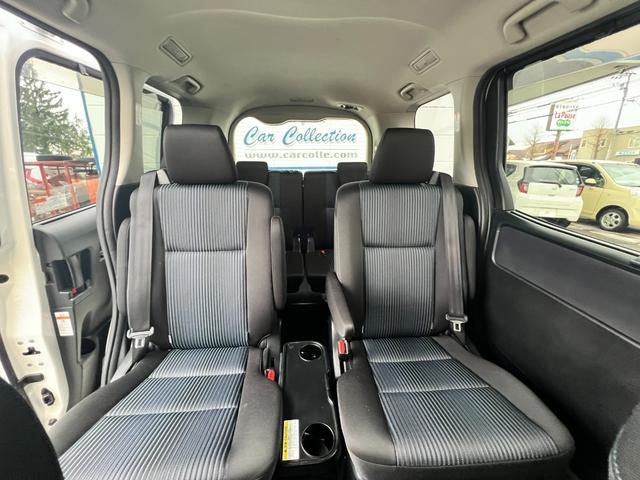 ヴォクシー ＺＳ　煌ＩＩ　ワンオーナー／寒冷地仕様／純正エンジンスターター／リアヒーター／純正ナビ／フルセグ／ＬＥＤヘッドライト／両側パワースライドドア（21枚目）