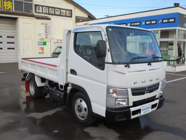 キャンター 全低床ダンプ　外装オールペイント済み　５ＭＴ３ペダル　車両総重量５．０ｔ未満　４ナンバー　エアコン　パワステ　パワーウィンドウ　ＡＢＳ　運転席エアバック　荷台内寸長さ３０５ｃｍ幅１６０ｃｍ高さ３２ｃｍ　ＥＴＣ（3枚目）