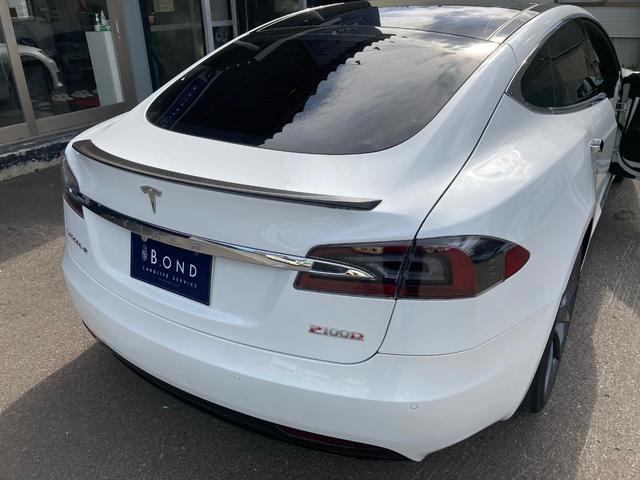 モデルＳ 　Ｐ１００Ｄ　エンハンストオートパイロット　コールドクライメイトＰＫＧ　１００ｋｗｈバッテリー＋デュアルモーター　６１１ｐｓ　２１インチ　タービンホイール　全席シートヒーター　ステアリングヒーター（7枚目）