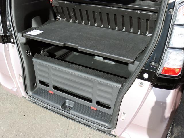 Ｎ－ＢＯＸ＋ ２トーンカラースタイル　Ｇ・Ｌパッケージ　ナビＴＶ　パワースライドドア　ＨＩＤヘッドライト　ボードアレンジ　プッシュスタート　オートエアコン　オートライト　横滑り防止　アイドリングストップ　ステイリングスイッチ　電動格納ミラー（6枚目）