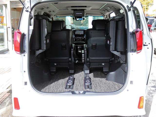 アルファード ２．５Ｓ　Ｃパッケージ　後期　寒冷地　１０型ナビＴＶ　フリップダウンモニター　黒革エグゼクティブシート　３眼ＬＥＤヘッドライト　デジタルインナーＭ　シートエアコン　パワーバックドア　１００Ｗ電源　レーダークルーズコントロール（31枚目）