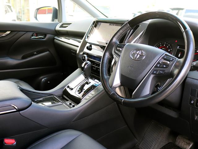 アルファード 2.5S Cパッケージ 後期 寒冷地 JBLサウンド フリップダウンM 黒革エグゼクティブシート 全周囲カメラ デジタルインナーミラー ブラインドスポットモニター シートエアコン パワーバックドア 純正18インチAW(12枚目)