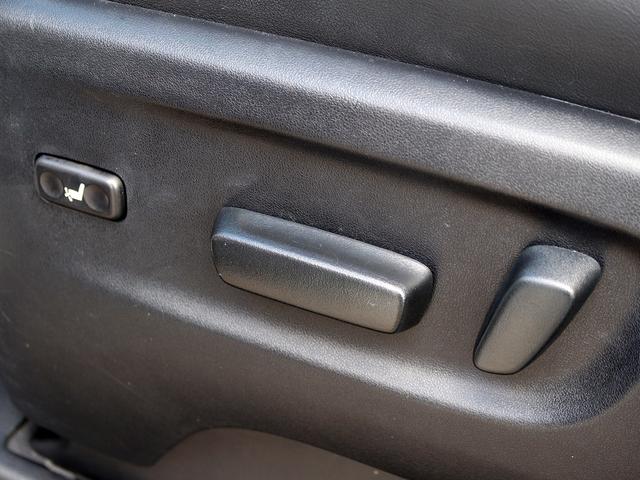 アルファード 2.5S Cパッケージ 後期 寒冷地 JBLサウンド フリップダウンM 黒革エグゼクティブシート 全周囲カメラ デジタルインナーミラー ブラインドスポットモニター シートエアコン パワーバックドア 純正18インチAW(58枚目)