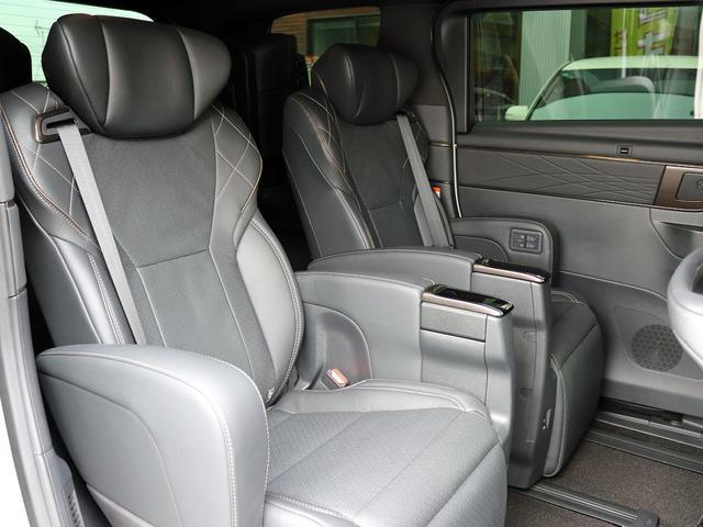 ヴェルファイアハイブリッド Z プレミア GRフルエアロ&マフラー メーカーナビTV 黒革エグゼクティブシート 左右独立ムーンルーフ トヨタチームイメイト デジタルインナーミラー 全周囲カメラ パワーバックドア ブラインドスポットモニター(28枚目)