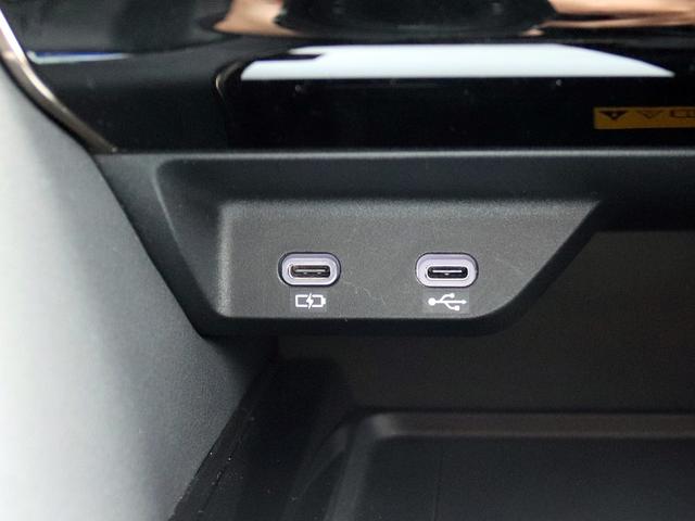 ヴェルファイアハイブリッド Z プレミア GRフルエアロ&マフラー メーカーナビTV 黒革エグゼクティブシート 左右独立ムーンルーフ トヨタチームイメイト デジタルインナーミラー 全周囲カメラ パワーバックドア ブラインドスポットモニター(59枚目)