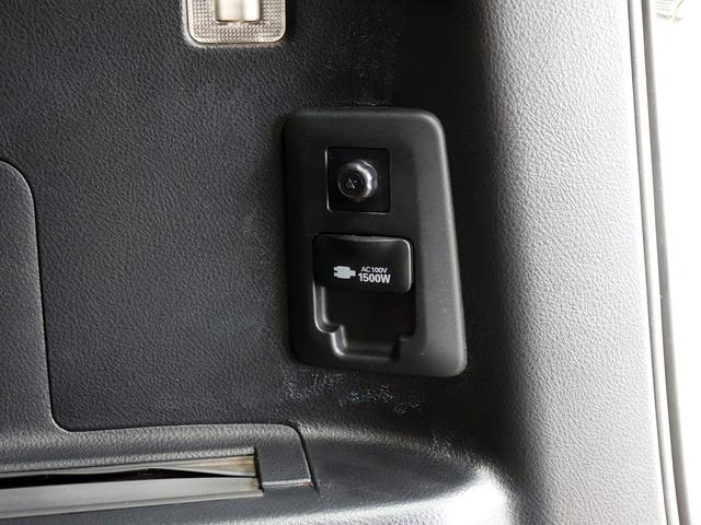 ヴェルファイアハイブリッド Ｚ　後期　寒冷地仕様　７人乗　１０型ナビＴＶ　両側パワースライドドア　１５００Ｗ電源　セーフティセンス　レーダークルーズコントロール　ＬＥＤヘッドライト　レーントレーシングアシスト　ビルトインＥＴＣ（4枚目）