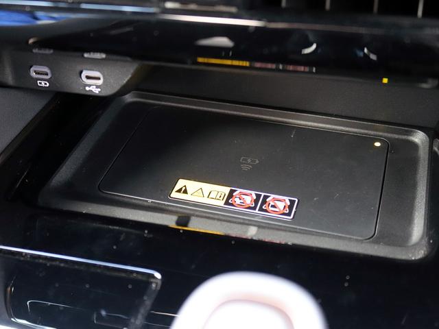 ヴェルファイアハイブリッド Ｚ　プレミア　１４型ディスプレイオーディオ　フリップダウンモニター　黒革エグゼクティブ　左右独立ムーンルーフ　デジタルインナーミラー　トヨタチームメイト　シートエアコン　セーフティセンス　全周囲カメラ（16枚目）