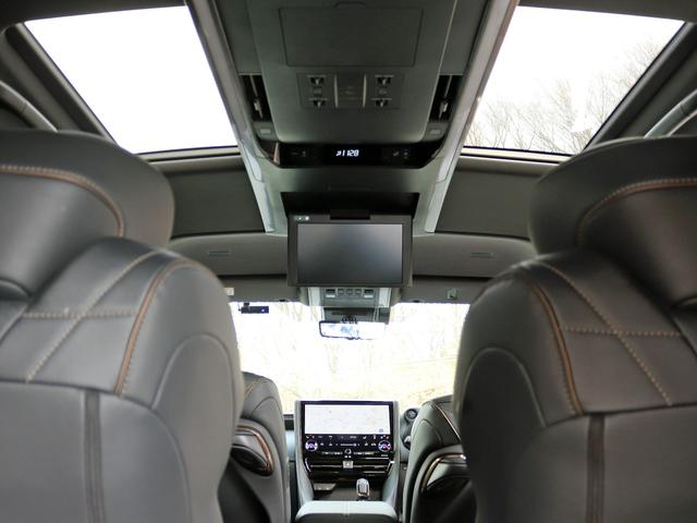 ヴェルファイアハイブリッド Ｚ　プレミア　１４型ディスプレイオーディオ　フリップダウンモニター　黒革エグゼクティブ　左右独立ムーンルーフ　デジタルインナーミラー　トヨタチームメイト　シートエアコン　セーフティセンス　全周囲カメラ（63枚目）