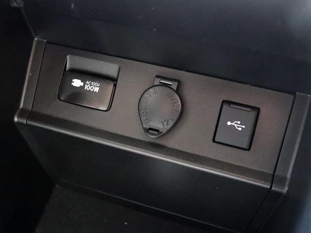 ヴェルファイアハイブリッド Z ゴールデンアイズ 後期II型 ナビTV/CD/DVD パワーバックドア 両側パワースライドドア 3眼LEDヘッドライトシーケンシャル ハーフレザーシート レーダークルーズコントロール セーフティセンス バックカメラ(5枚目)