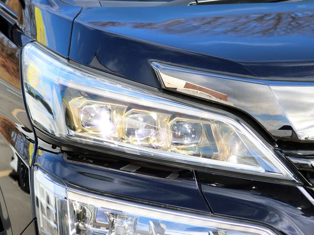 ヴェルファイアハイブリッド Z ゴールデンアイズ 後期II型 ナビTV/CD/DVD パワーバックドア 両側パワースライドドア 3眼LEDヘッドライトシーケンシャル ハーフレザーシート レーダークルーズコントロール セーフティセンス バックカメラ(9枚目)