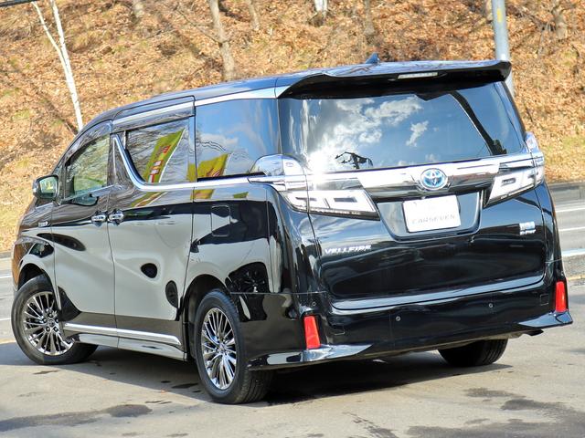 ヴェルファイアハイブリッド ZR Gエディション 後期 JBLサウンド フリップダウン ツインサンルーフ 黒革エグゼクティブ 3眼LED シートエアコン リアシートヒーター 1500W電源 デジタルインナーM パワーバックドア 全周囲カメラ(61枚目)