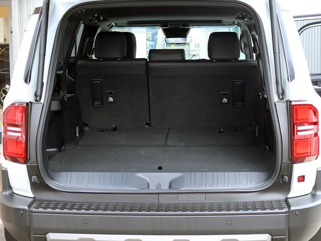 ランドクルーザー250 VX JBLサウンド 丸目1眼LED 12.3インチナビTV 全周囲カメラ サンフール 黒革シート トヨタチームメイト シートエアコン デジタルインナーミラー ブラインドスポットモニター パワーバックドア(30枚目)