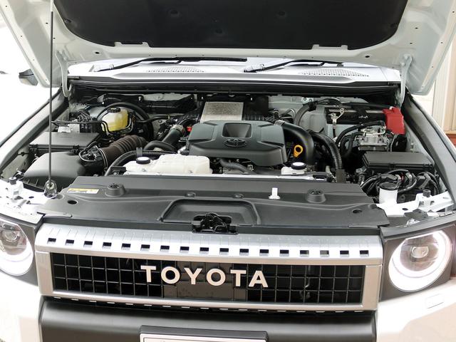 ランドクルーザー250 VX JBLサウンド 丸目1眼LED 12.3インチナビTV 全周囲カメラ サンフール 黒革シート トヨタチームメイト シートエアコン デジタルインナーミラー ブラインドスポットモニター パワーバックドア(34枚目)