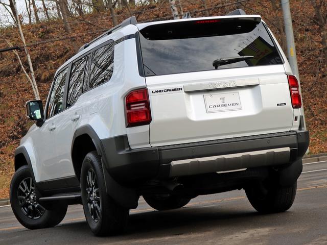 ランドクルーザー250 VX JBLサウンド 丸目1眼LED 12.3インチナビTV 全周囲カメラ サンフール 黒革シート トヨタチームメイト シートエアコン デジタルインナーミラー ブラインドスポットモニター パワーバックドア(39枚目)