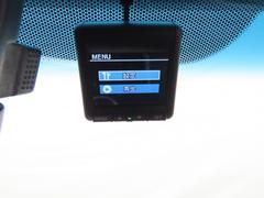 ���Τκݤ��軰�Ԥ��ܤǵҴ�Ū�ʾڵ򤬻Ĥ�ɥ饤�֥쥳�������դǤ��� 5