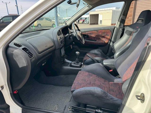 MITSUBISHI LANCER GSR EVOLUTION IV