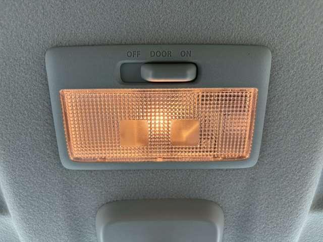 スペーシア ハイブリッドG スマートキー 踏み間違い防止装置 両側スライドドア キーレス レーンキープアシスト 横滑り防止装置 盗難防止装置 パワーウィンドウ パワステ フルフラットシート オートエアコン アイドリングストップ(52枚目)